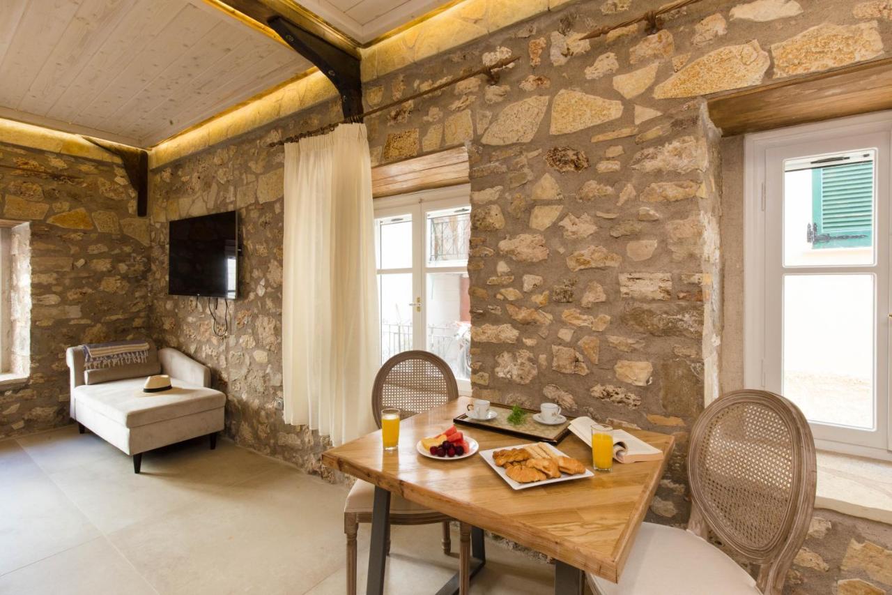 Stone Suites At Lefkada'S Old Port 外观 照片